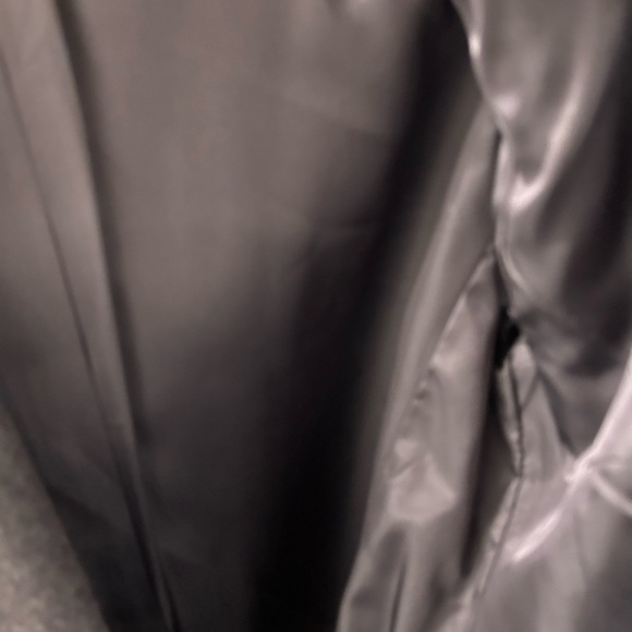 Pendleton Purple Blazer with Notched Lapels and Wool-Blend Fabric - Picture 4 of 6